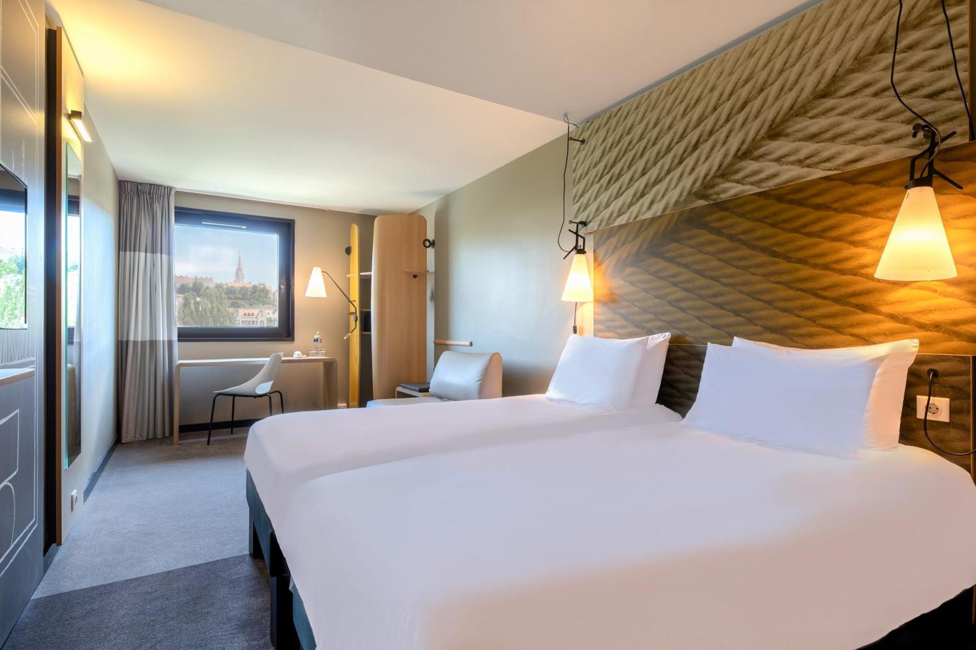 Ibis Budapest Castle Hill Exterior foto